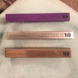 3 urban decay razor sharp liquid eyeliners‼️‼️